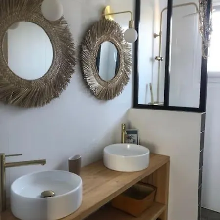 Maison Plein Centre Julien 2 度假居
